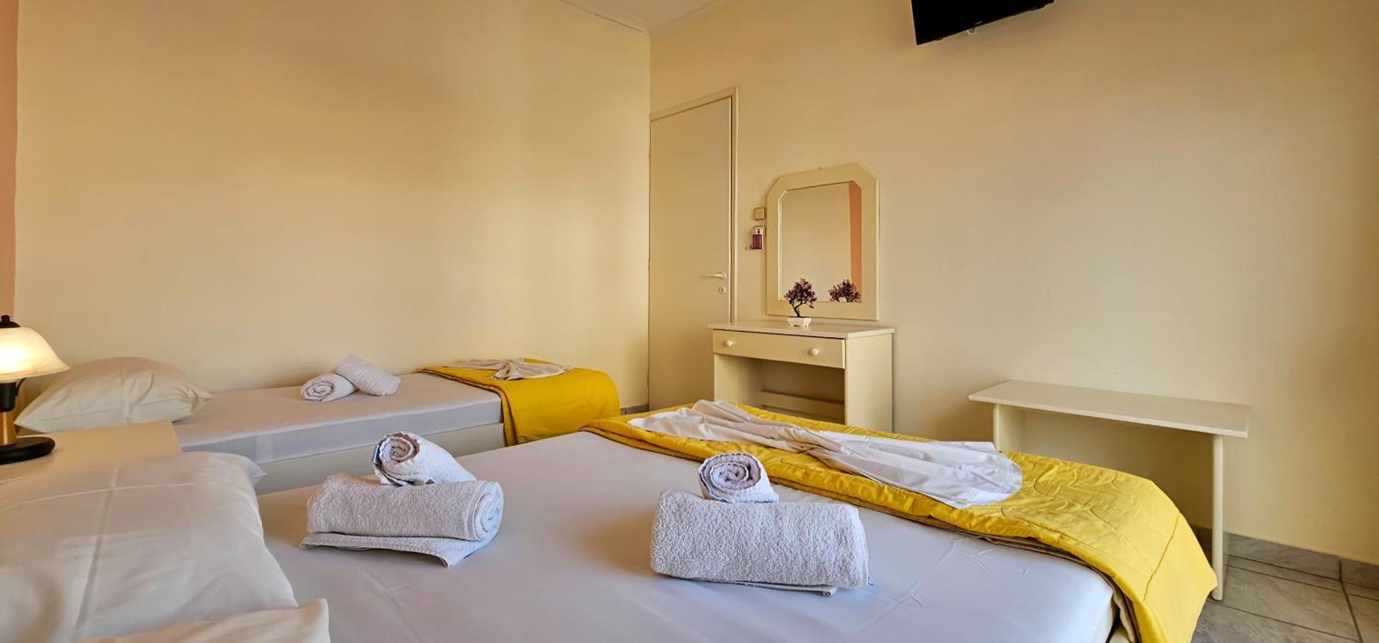 Chariclia Hotel Paralia Katerinis Ngoại thất bức ảnh