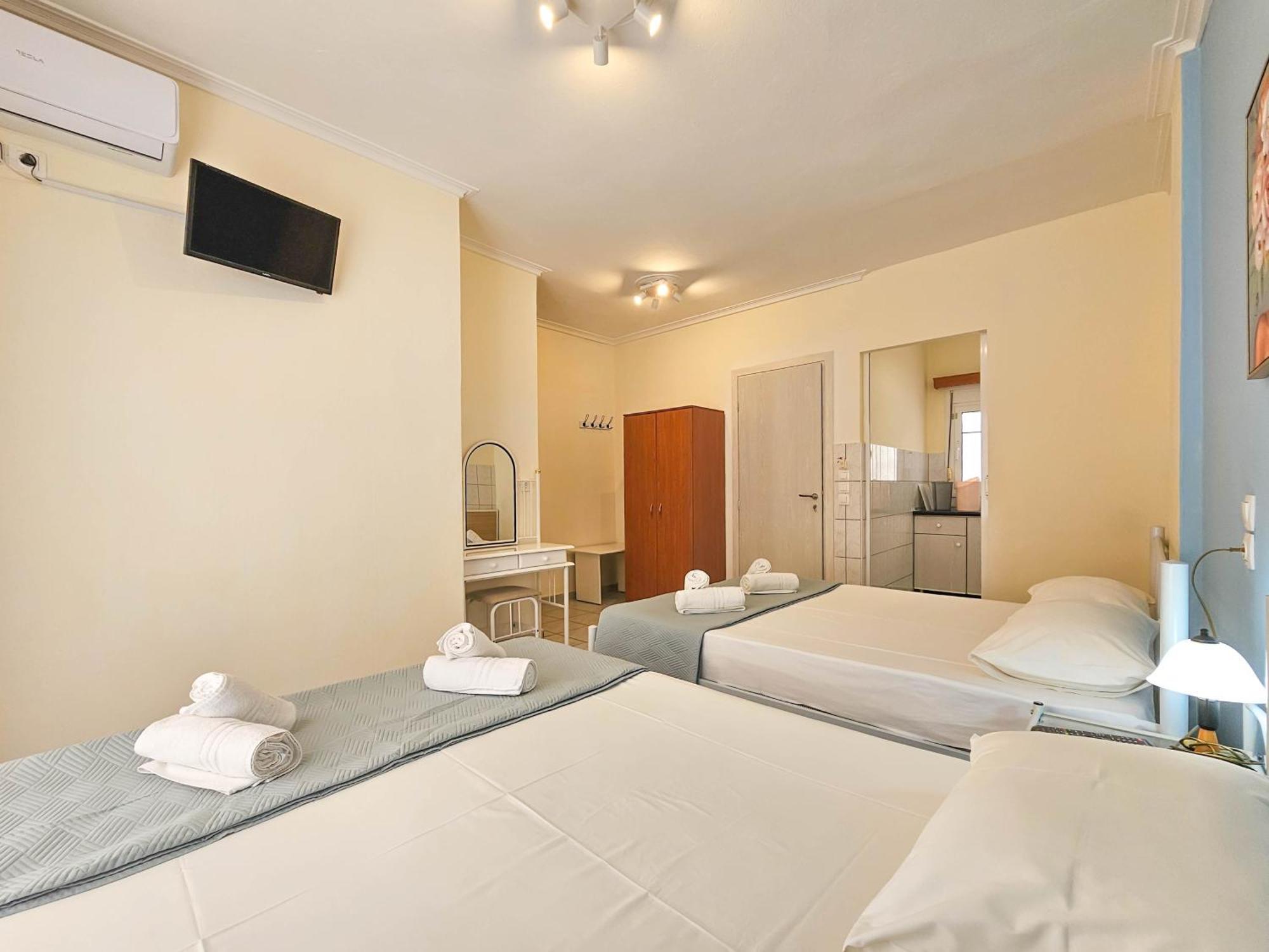 Chariclia Hotel Paralia Katerinis Ngoại thất bức ảnh